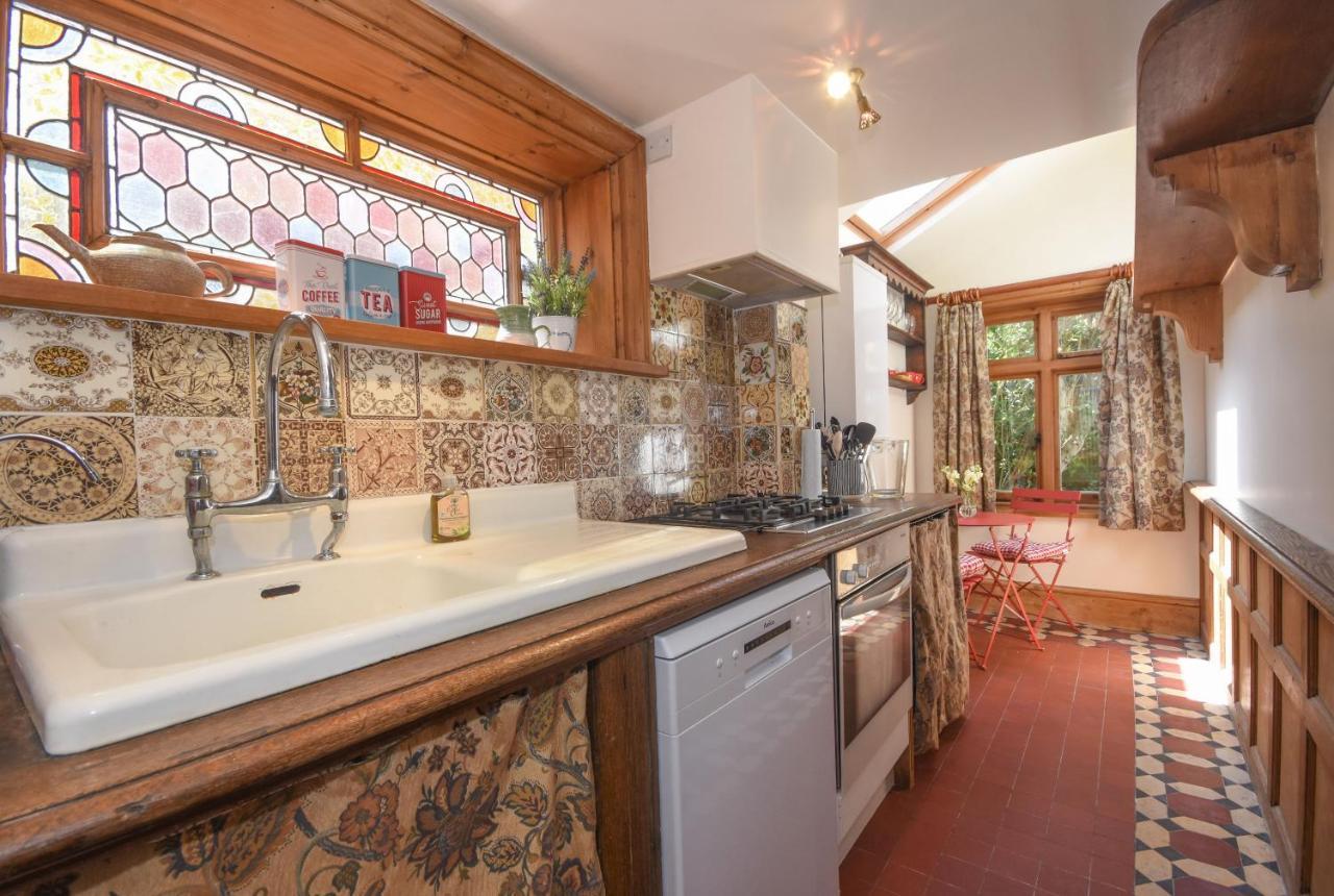 Unique Period One Bedroom House In Colchester Eksteriør billede